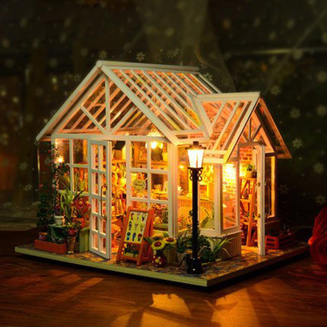 Cutebee Doll House Furniture Miniature Dollhouse DIY Miniature House Room Box Theatre Toys for Children DIY Dollhouse Njxw-B